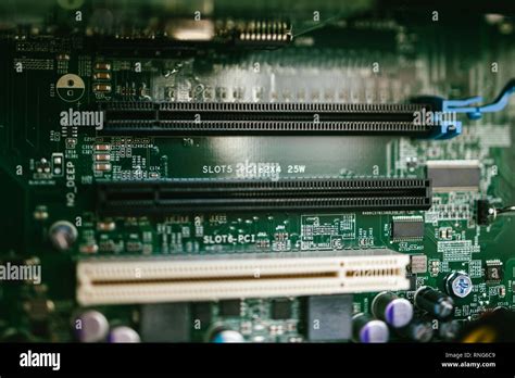motherboard with multple pci slot